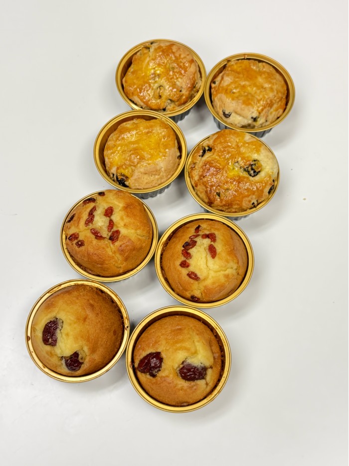 手作台式小糕餅 (一盒 8 個/5 oz 杯子蛋糕)